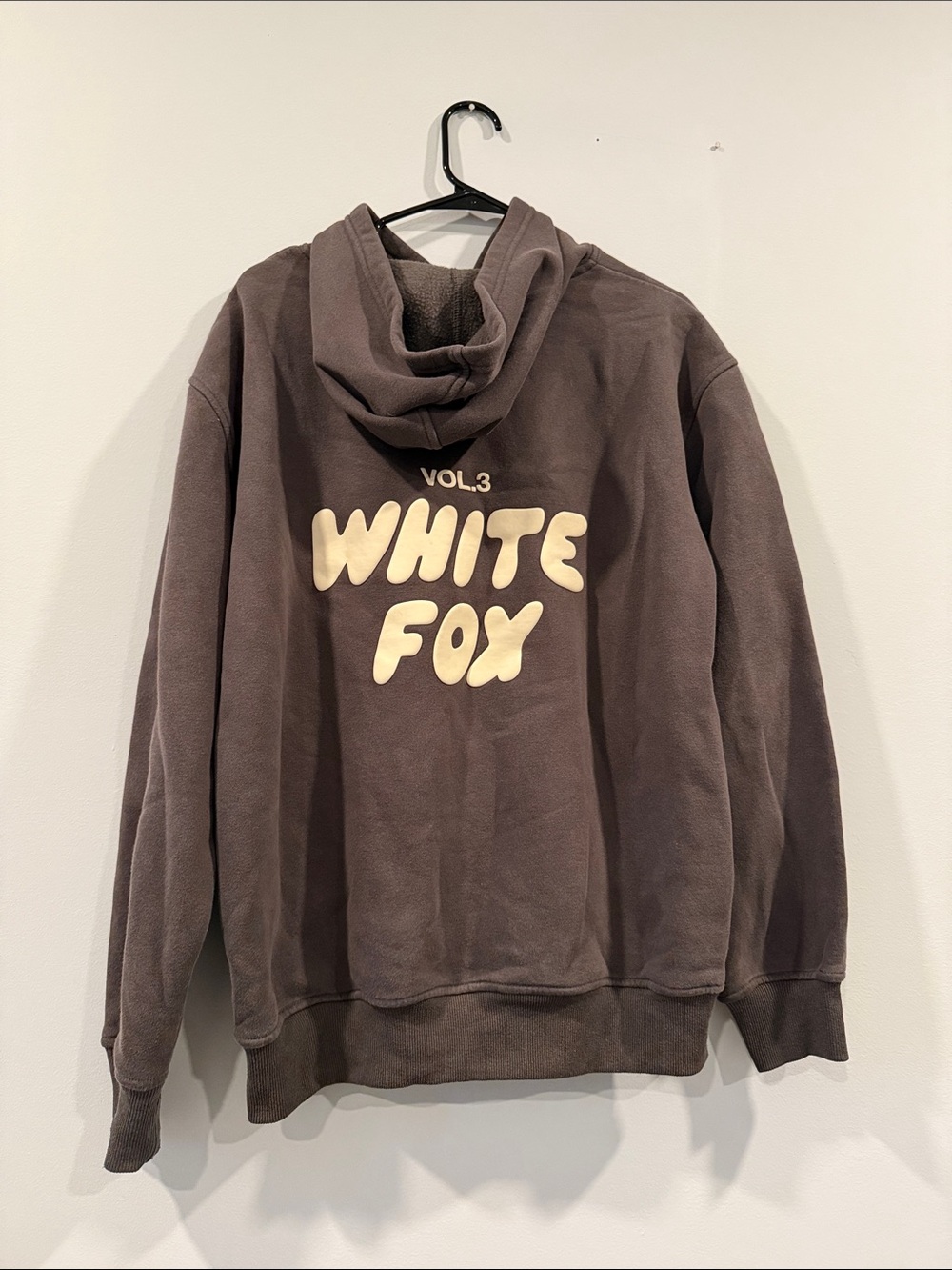 WHITE FOX Vol.3 Grey Pullover Hoodie - Picture 3 of 3